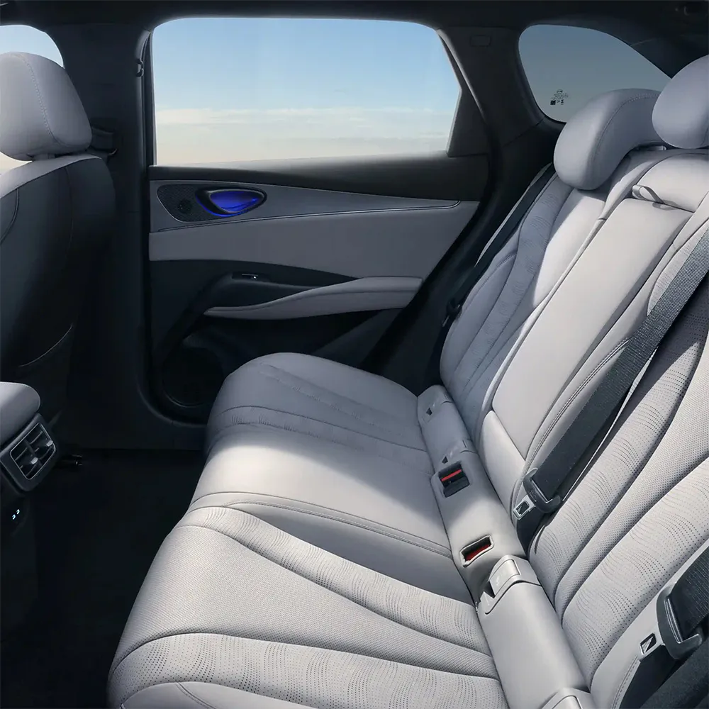 BYD_Seal6_DM-i_Touring_ules_feher