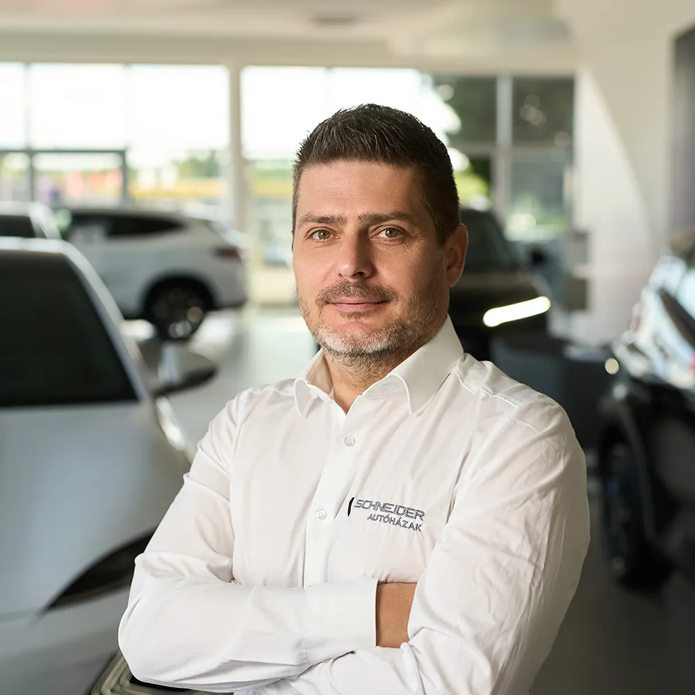 Borbély Balázs​ Értékesítő